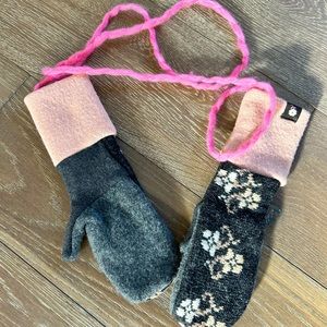 New Honeybea Mittens